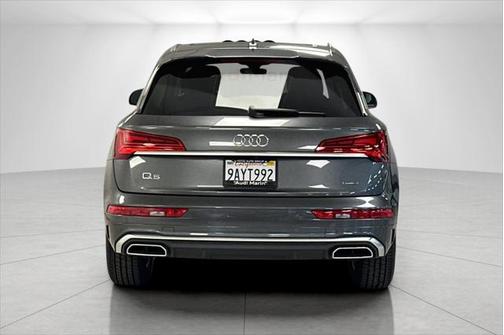 2022 Audi Q5 45 S line Premium