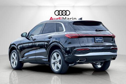 2025 Audi Q5 Premium Plus TFSI quattro S tronic