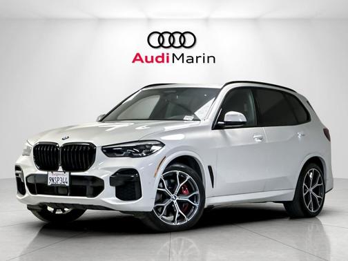 2022 BMW X5 M50i
