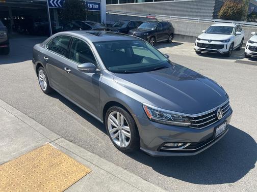2018 Volkswagen Passat 2.0T SE