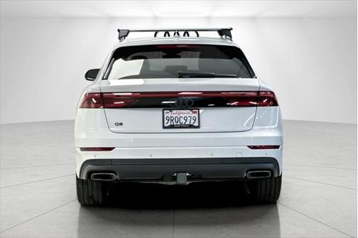 2024 Audi Q8 55 Premium Plus
