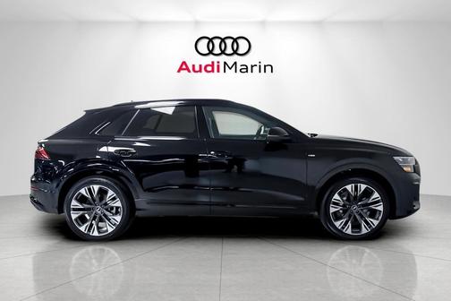 2026 Audi Q8 55 Premium Plus