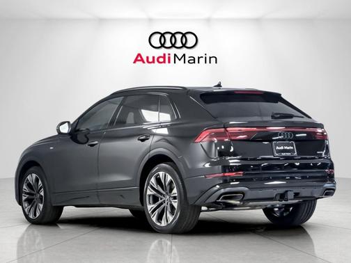2026 Audi Q8 55 Premium Plus