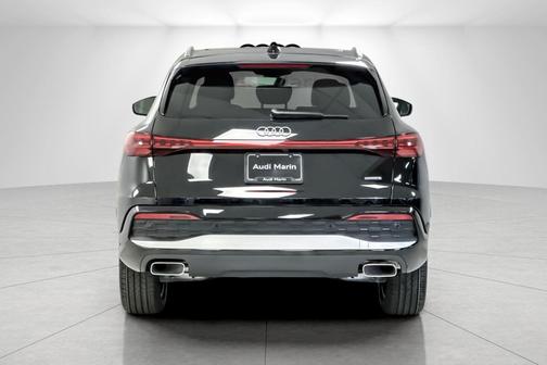 2025 Audi Q5 Premium TFSI quattro S tronic