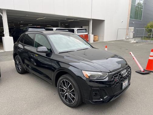 2023 Audi SQ5 3.0T Premium Plus