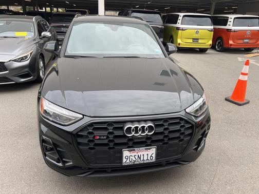 2023 Audi SQ5 3.0T Premium Plus