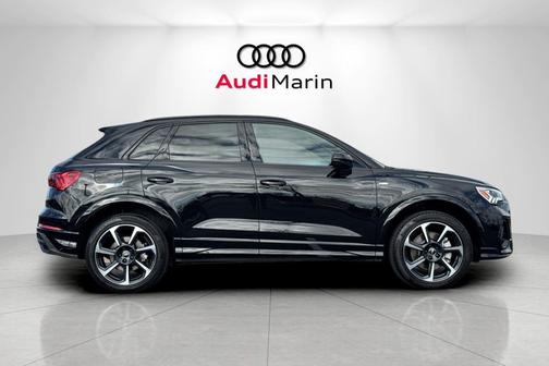 2025 Audi Q3 45 S line Premium Plus