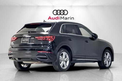 2021 Audi Q3 45 S line Premium