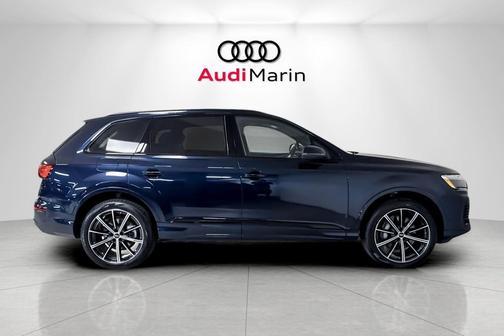 2026 Audi Q7 45 Premium Plus