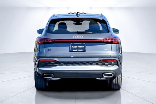 2025 Audi Q5 Premium TFSI quattro S tronic