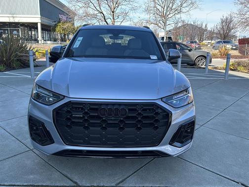 2025 Audi Q5 45 S line Premium Plus