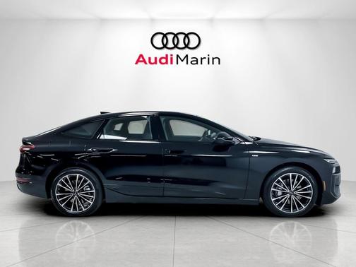 Mythos Black Metallic 2027 Audi A6 e-tron Premium Plus quattro