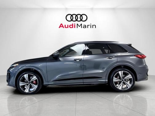 Daytona Gray Metallic 2026 Audi SQ5 3.0T Premium Plus