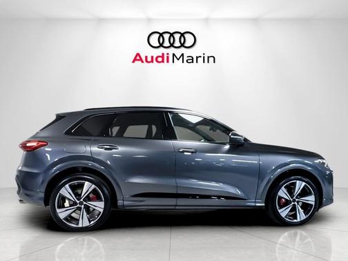 Daytona Gray Metallic 2026 Audi SQ5 3.0T Premium Plus
