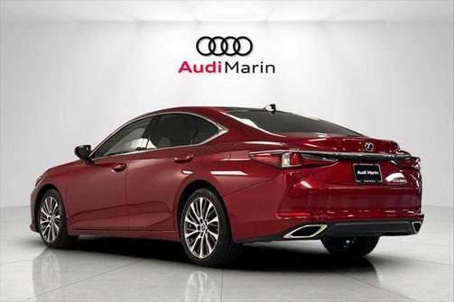 2019 Lexus ES 350 Base
