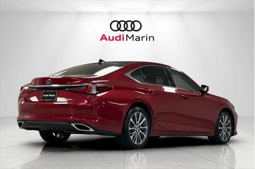 2019 Lexus ES 350 Base