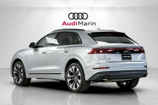2025 Audi Q8 55 Premium Plus