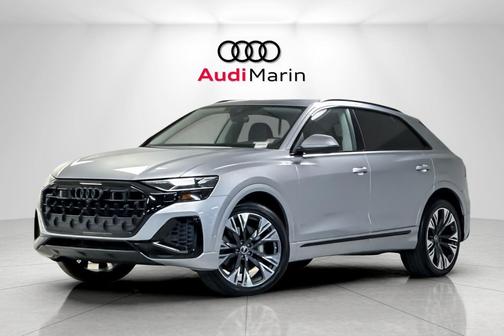 2025 Audi Q8 55 Premium Plus