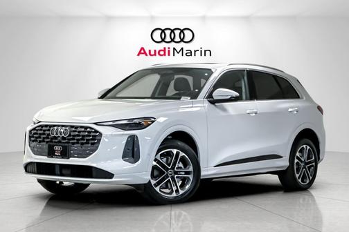 2025 Audi Q5 Premium TFSI quattro S tronic