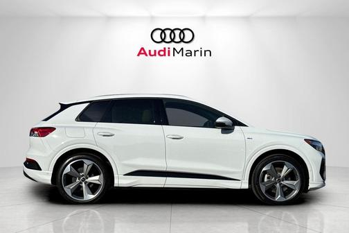 2026 Audi Q4 e-tron Premium Plus 55 quattro