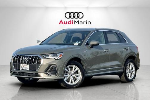 2025 Audi Q3 Premium 45 TFSI S line quattro Tiptronic