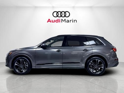 Samurai Gray Metallic 2026 Audi Q7 55 Premium Plus