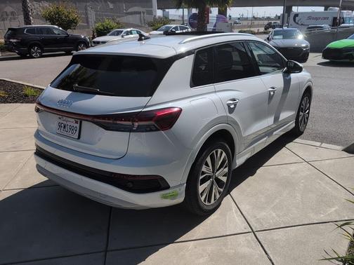 2023 Audi Q4 e-tron Premium Plus 40 RWD