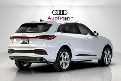 2025 Audi Q5 Premium Plus TFSI quattro S tronic