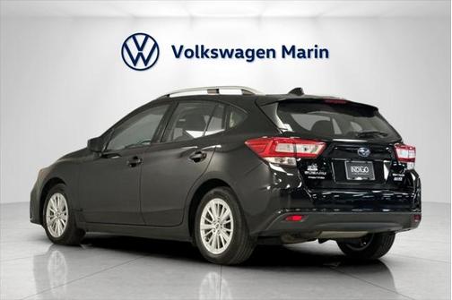 2017 Subaru Impreza 2.0i Premium