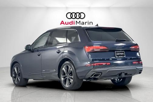 2026 Audi Q7 55 Premium Plus