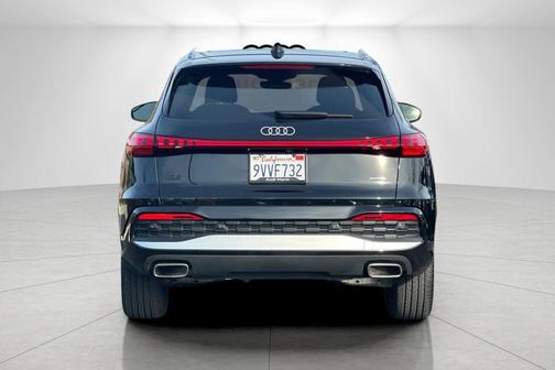2025 Audi Q5 Premium Plus TFSI quattro S tronic