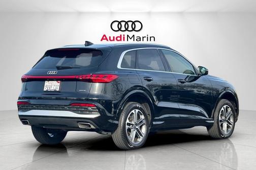 2025 Audi Q5 Premium Plus TFSI quattro S tronic