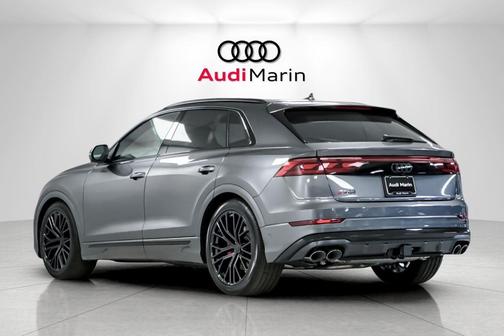2026 Audi SQ8 4.0T Prestige