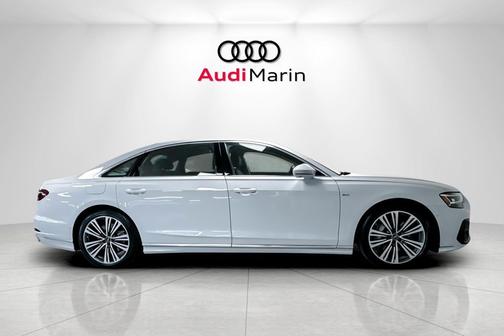 2023 Audi A8 L 55 TFSI quattro Tiptronic