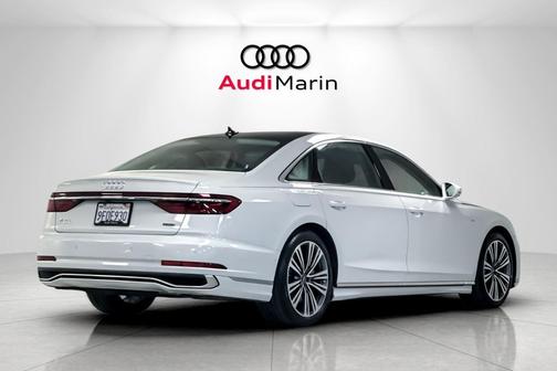 2023 Audi A8 L 55 TFSI quattro Tiptronic