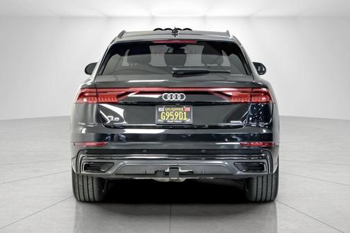 2023 Audi Q8 55 Premium Plus