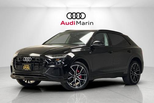 2023 Audi Q8 55 Premium Plus
