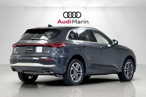 2025 Audi Q5 Premium Plus TFSI quattro S tronic