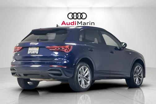 2023 Audi Q3 Premium 45 TFSI S line quattro Tiptronic