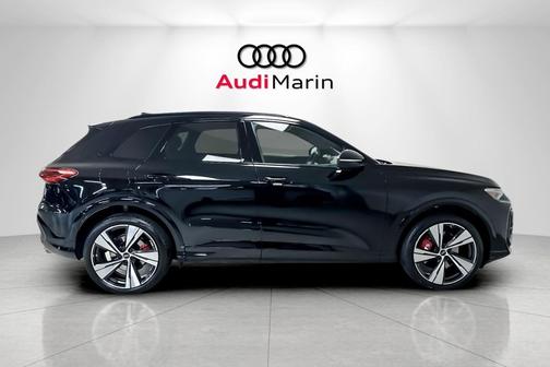 2025 Audi SQ5 3.0T Premium Plus
