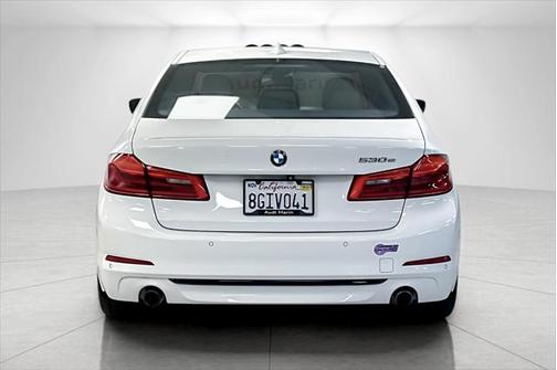 2019 BMW 530e iPerformance