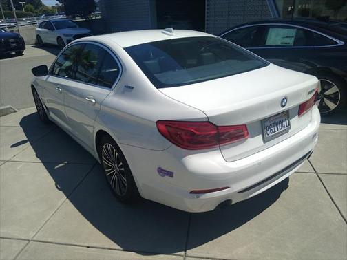 2019 BMW 530e iPerformance