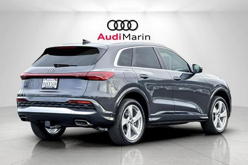 2025 Audi Q5 Premium Plus TFSI quattro S tronic