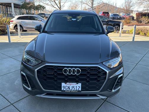 2023 Audi Q5 45 S line Premium