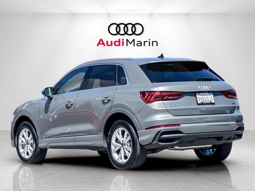 Chronos Gray Metallic 2025 Audi Q3 Premium 45 TFSI S line quattro Tiptronic