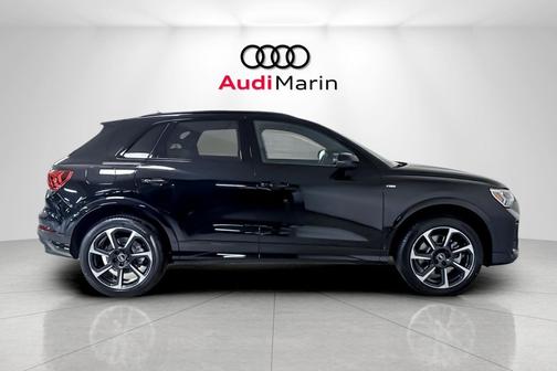 2025 Audi Q3 45 S line Premium Plus