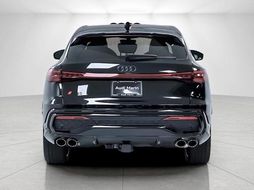Mythos Black Metallic 2026 Audi SQ5 3.0T Premium Plus