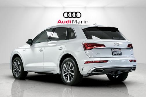 2023 Audi Q5 45 S line Premium Plus