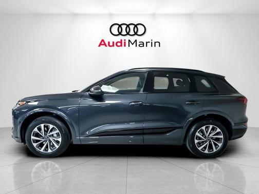 Manhattan Gray Metallic 2027 Audi Q6 e-tron Premium