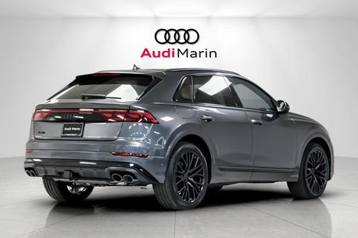 2026 Audi SQ8 4.0T Prestige